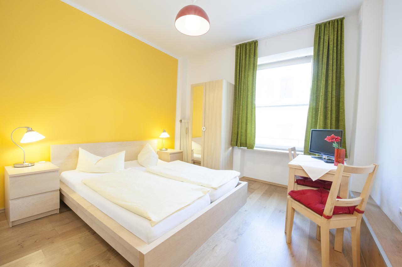 Hotel Pension Am Hauptbahnhof Munich Exterior photo